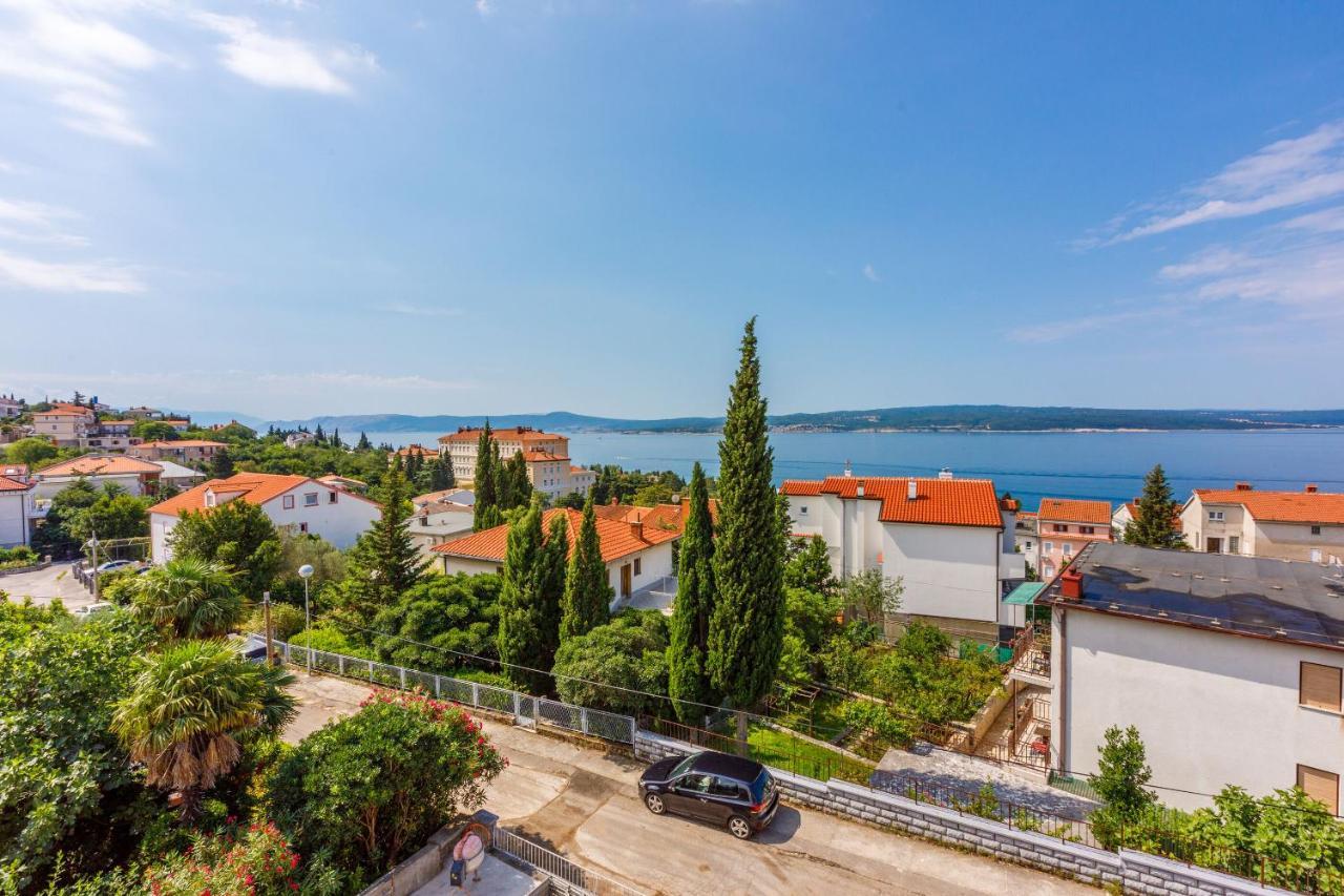 Apartments Cvetkovic Crikvenica Exteriör bild