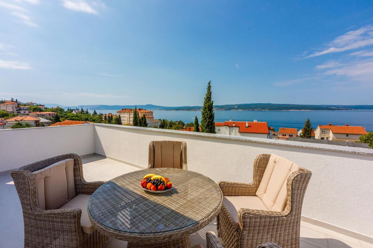 Apartments Cvetkovic Crikvenica Exteriör bild