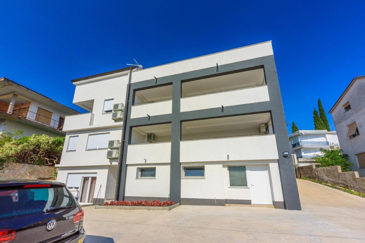 Apartments Cvetkovic Crikvenica Exteriör bild