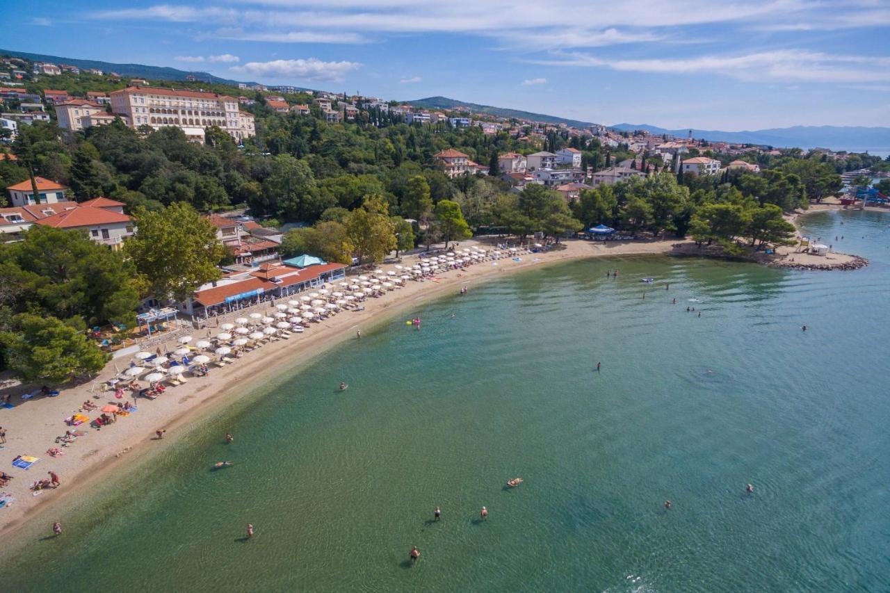 Apartments Cvetkovic Crikvenica Exteriör bild